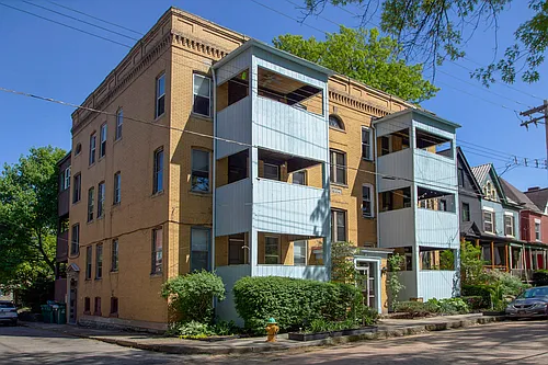 228 Union St #9 Photo 1