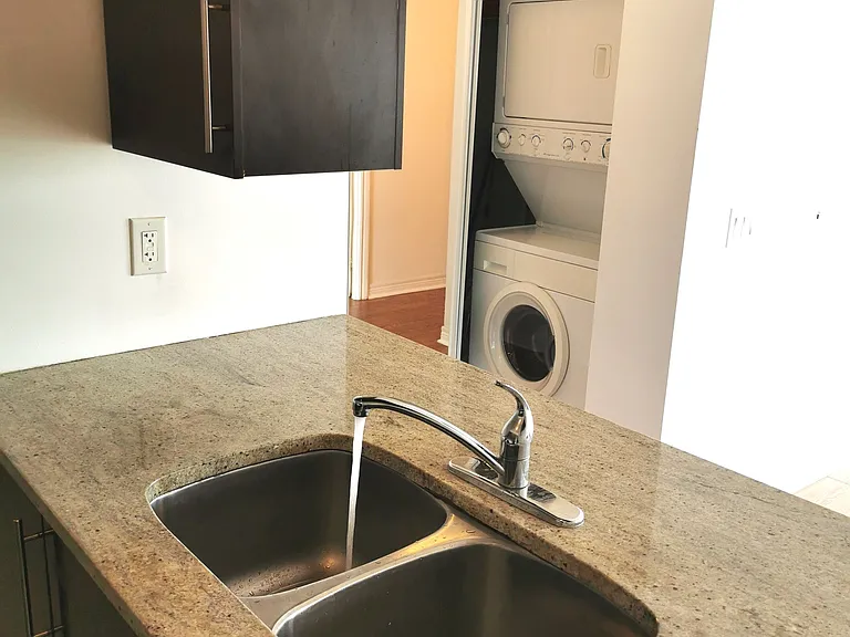 70 Town Centre Ct #1202-2 — Photo 29