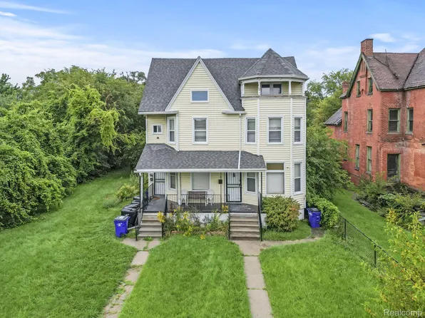 1789 Field St, Detroit, MI 48214