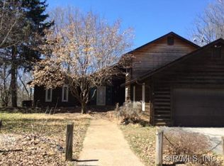 7 View West Ln, Caseyville, IL 62232