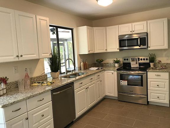 3rd image of 12758 Flynn Forest Dr