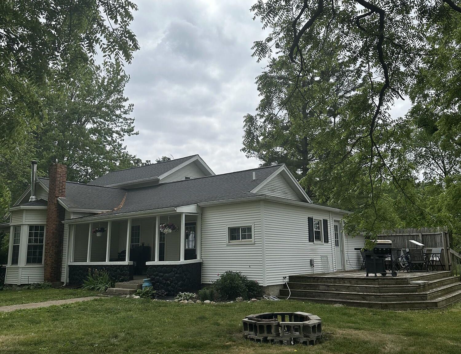 3180 Houseknecht Rd, Jonesville, MI 49250 Zillow