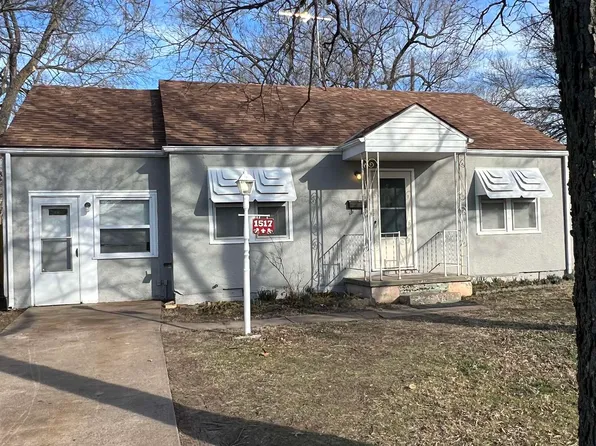 1517 N C St, Wellington, KS 67152