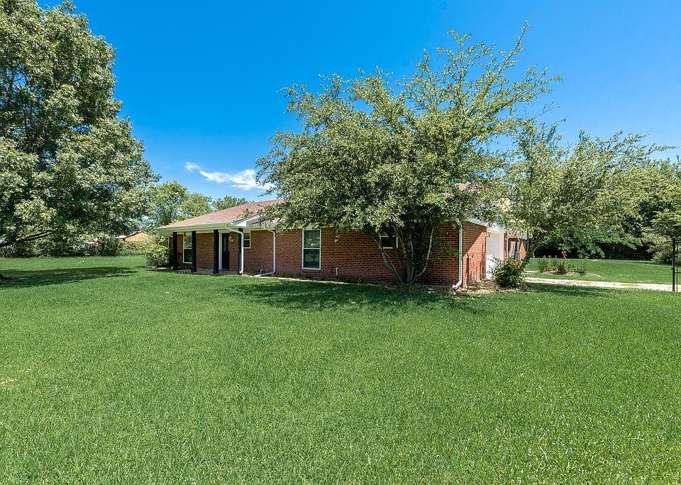1st image of 120 County Road 3320