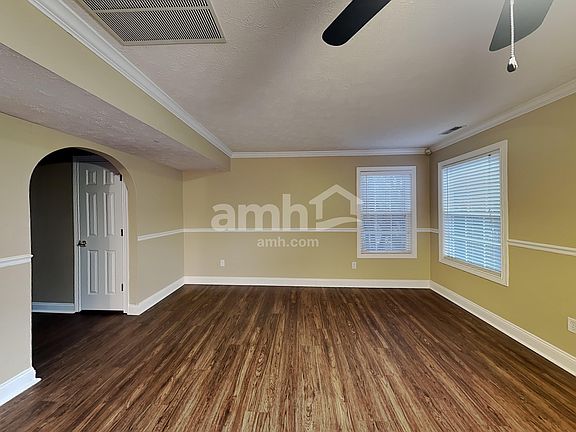 4th image of 6707 Wimbledon Dr
