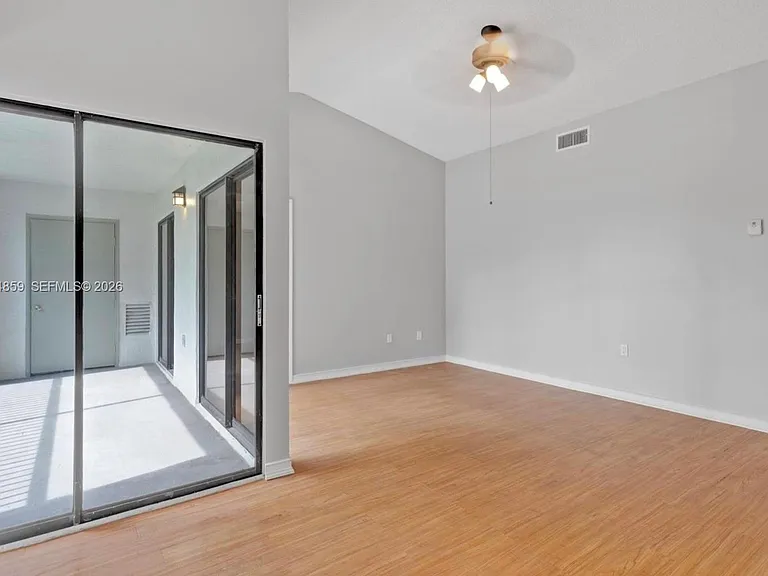 1331 S Franklin Ave #1331I — Photo 16