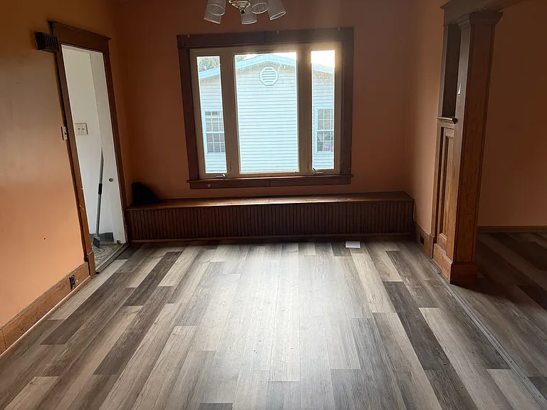 710 Locust St — Photo 14