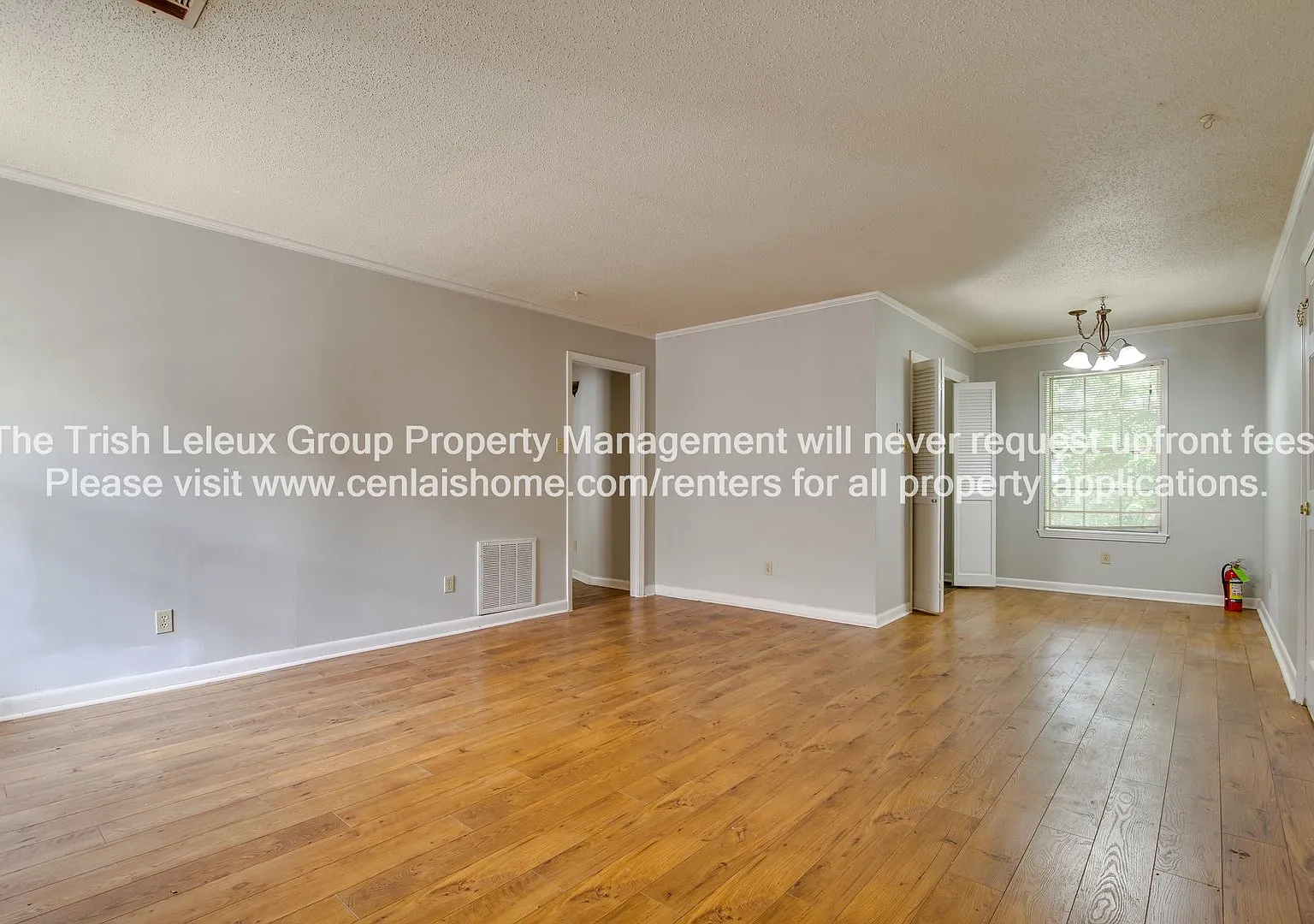 2343 Jackson St — Photo 2