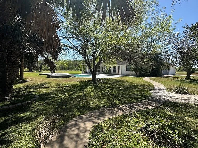 8795 FM 1732 — Photo 29