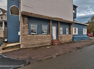 401 S Valley Ave, Olyphant, PA 18447