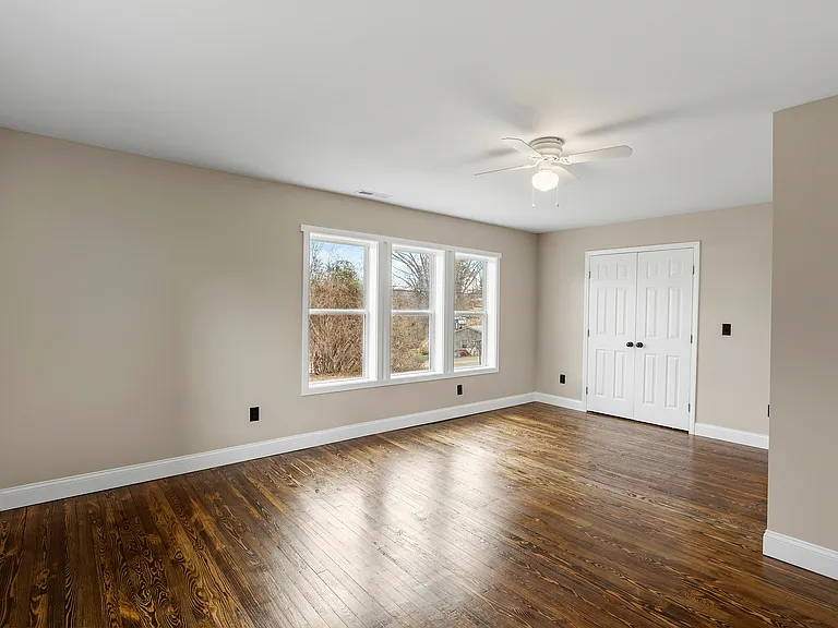 1397 Dutch Cove Rd — Photo 11