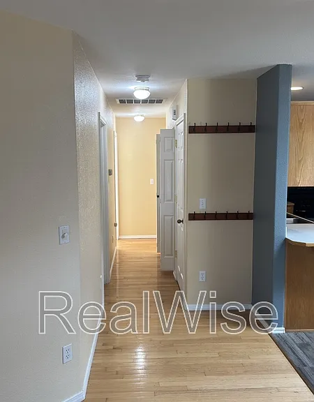 1951 SW Betty Ln — Photo 13