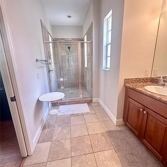 2303 Kensington Garden Ln — Photo 18