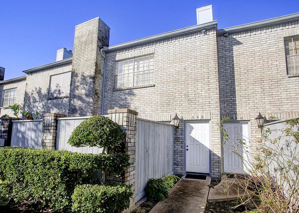 1st image of 548 Wilcrest Dr #548