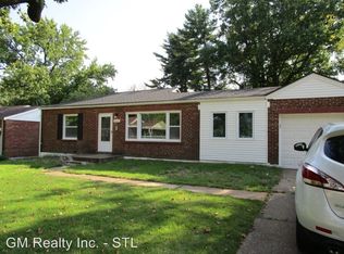 9157 Church Rd, Saint Louis, MO 63137