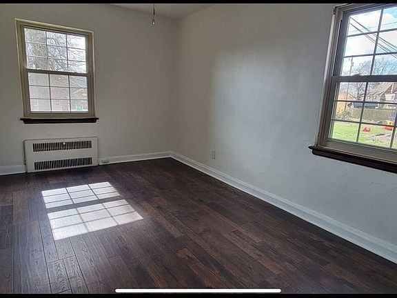 2nd image of 130 Brady Cir E #11358947