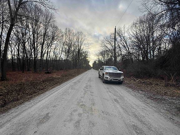 3rd image of 6136 High Rd