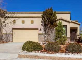 3941 N Pole Loop NE, Rio Rancho, NM 87144