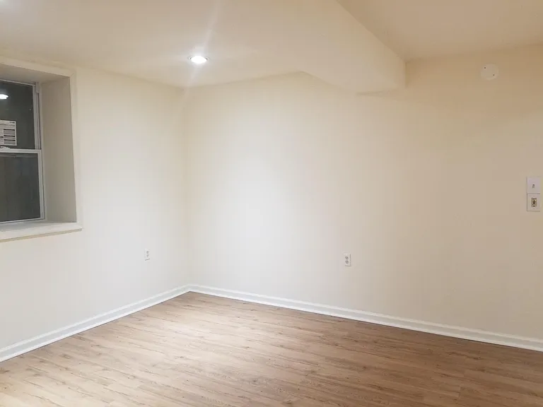 Basement BR