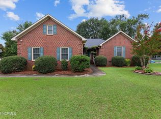 1132 Catalpa Rd, Greenville, NC 27858