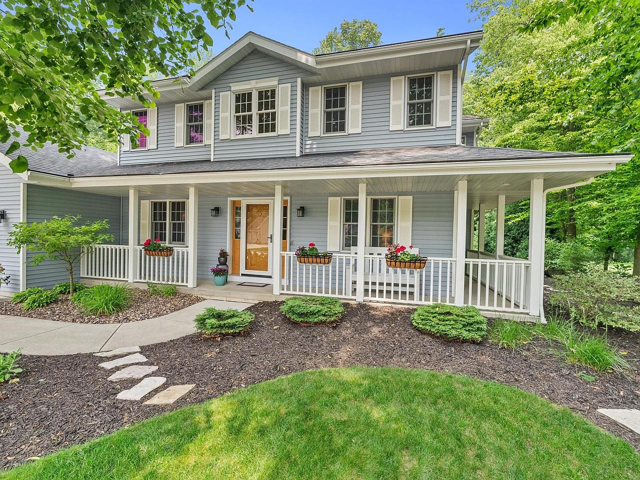 884 Cobblestone DRIVE, Howards Grove, WI 53083 MLS 1840980 Zillow