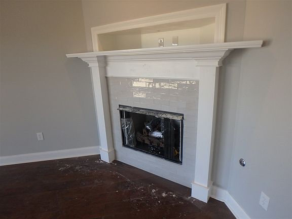 3rd image of 210 Buttonwood Ln Lot 54