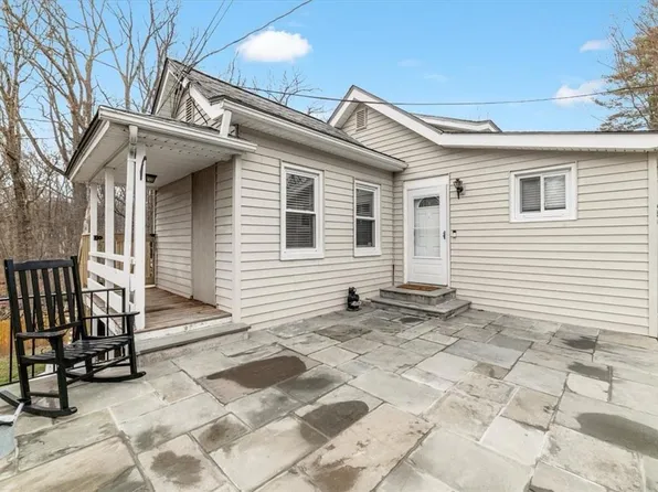 27 Bridge Lane, Yorktown Heights, NY 10598