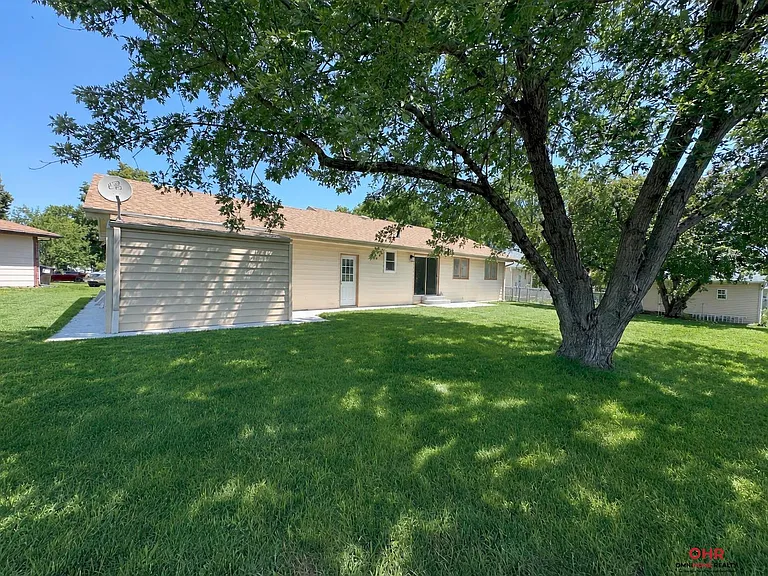 1839 W Arlington Cir — Photo 44