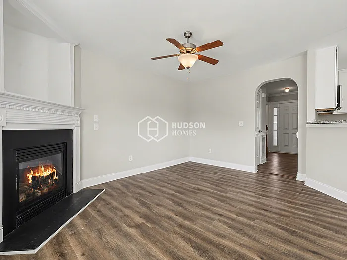 1728 Heisser Ln — Photo 7
