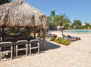 400 Island Way APT 512, Clearwater, FL 33767