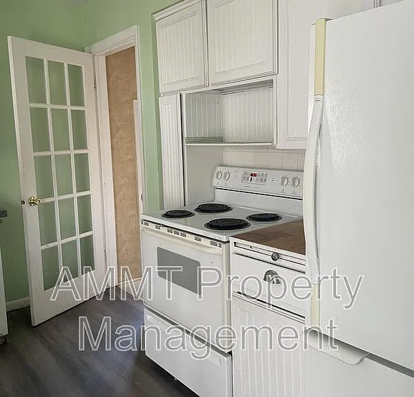 2220 Haven Ct SW — Photo 8