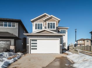7156 177th Ave NW, Edmonton, AB T5Z 0V9