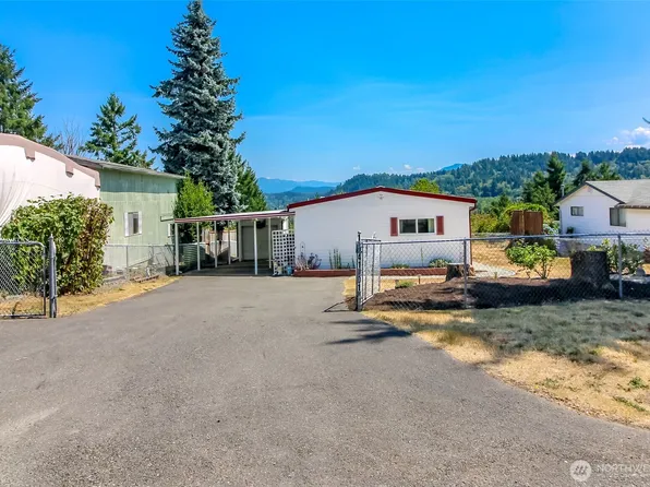 14101 Greenbelt Drive E, Bonney Lake, WA 98391