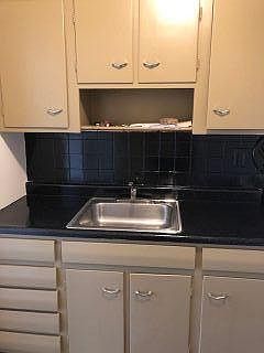 4th image of 6212 Laurelton Ave #6228E