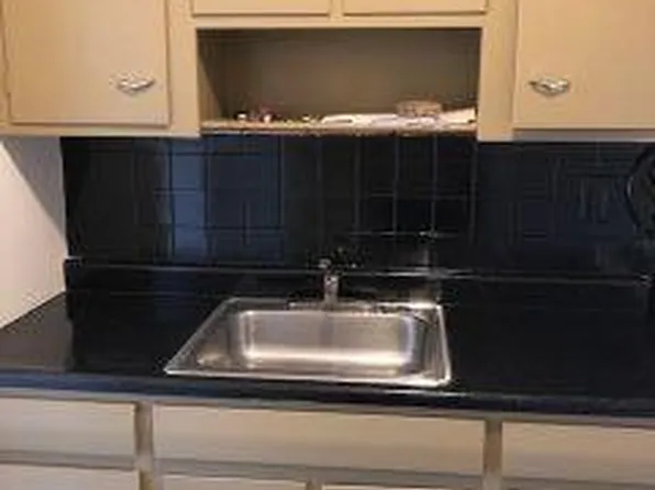 Laurelton Ridge, 6212 Laurelton Ave #6228C, Baltimore, MD 21214