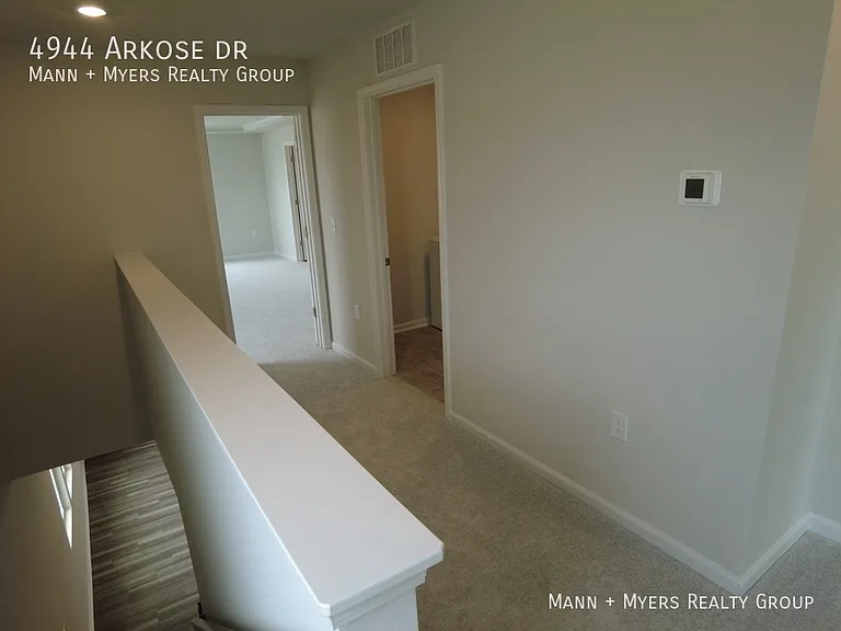4944 Arkose Dr — Photo 17