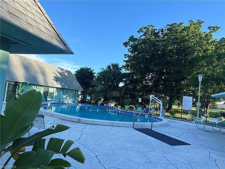 120 Grassy Key Ln #38 — Photo 20
