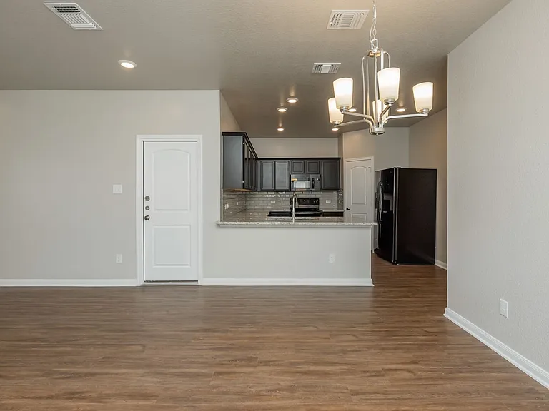 1515 Case Rd — Photo 13