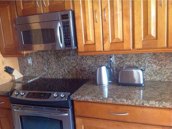5th image of 210 174th St APT 1811