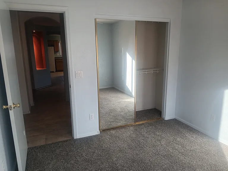 1428 E Hidalgo Ave — Photo 10