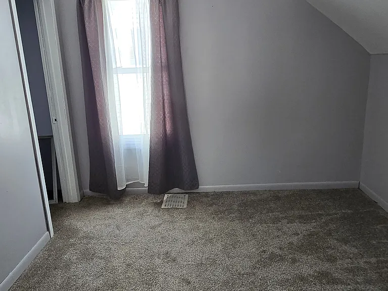 118 Stanley St — Photo 13