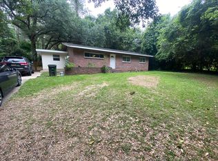 2202 Mission Rd, Tallahassee, FL 32304