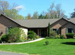 2273 Green Rd, Tobyhanna, PA 18466