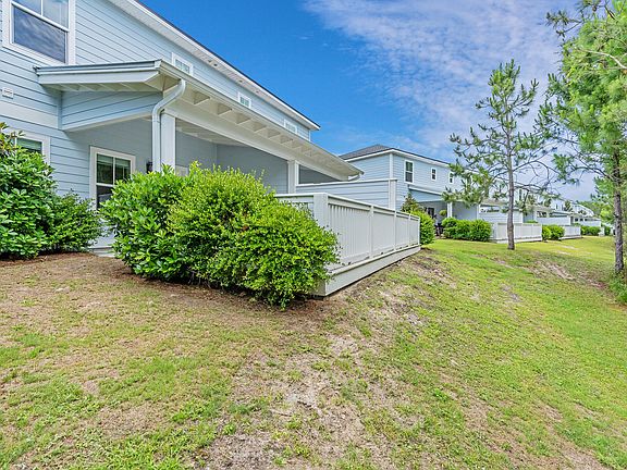 3rd image of 65 Golden Bell Ct