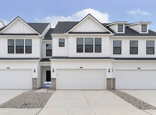 3254 Morab Dr, Zionsville, IN 46077