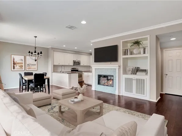 6818 Simmons Way, Moorpark, CA 93021