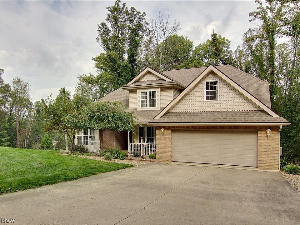 1st image of 2487 Golfview Dr NE