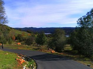 13002 Country Heights Dr, Penn Valley, CA 95946