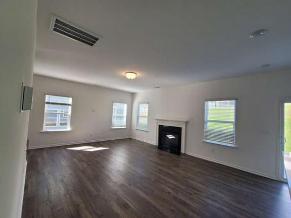 5th image of 62 Summer Mist Ln