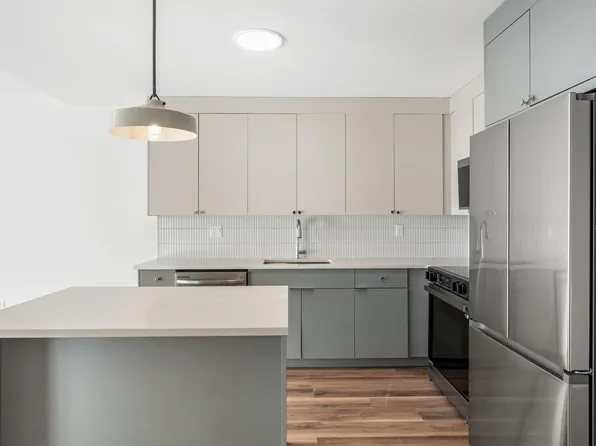 873 Communipaw Avenue image 3 of 19